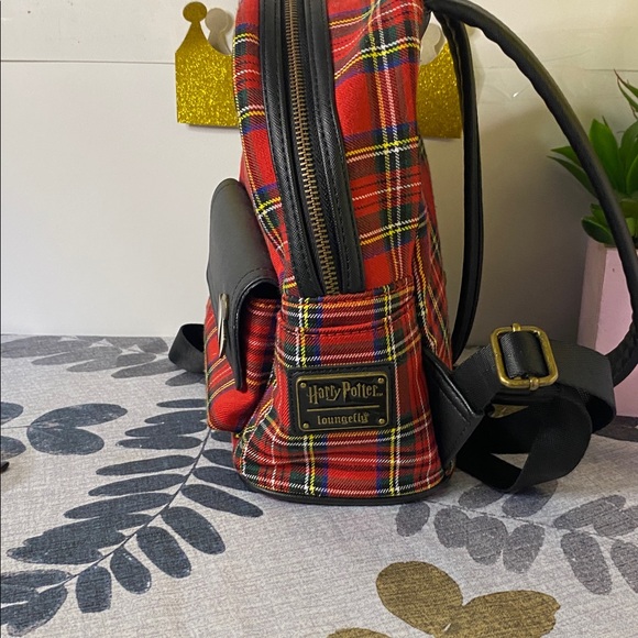 Harry Potter Loungefly Bag Euc - Picture 2 of 10